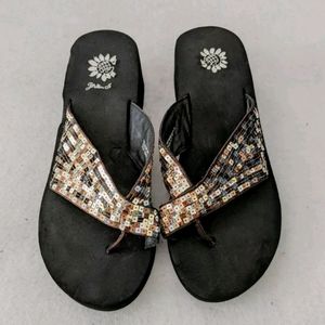 Yellow Box Jalen Bronze Sequin Wedge Flip Flop Toe Loop Sandals Womens Sz 7.5